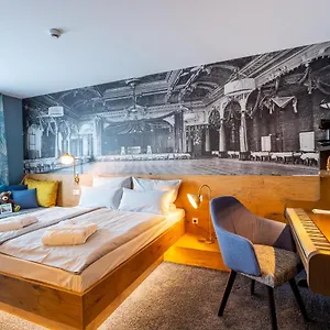 Hotel Mightytwice, Dresda