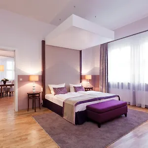 Apart Otel Am Schloss, Dresden