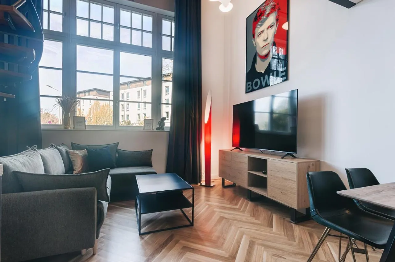 NEU! Palais Residenz Dresden direkt im Zentrum inklusive Netflix 0*,